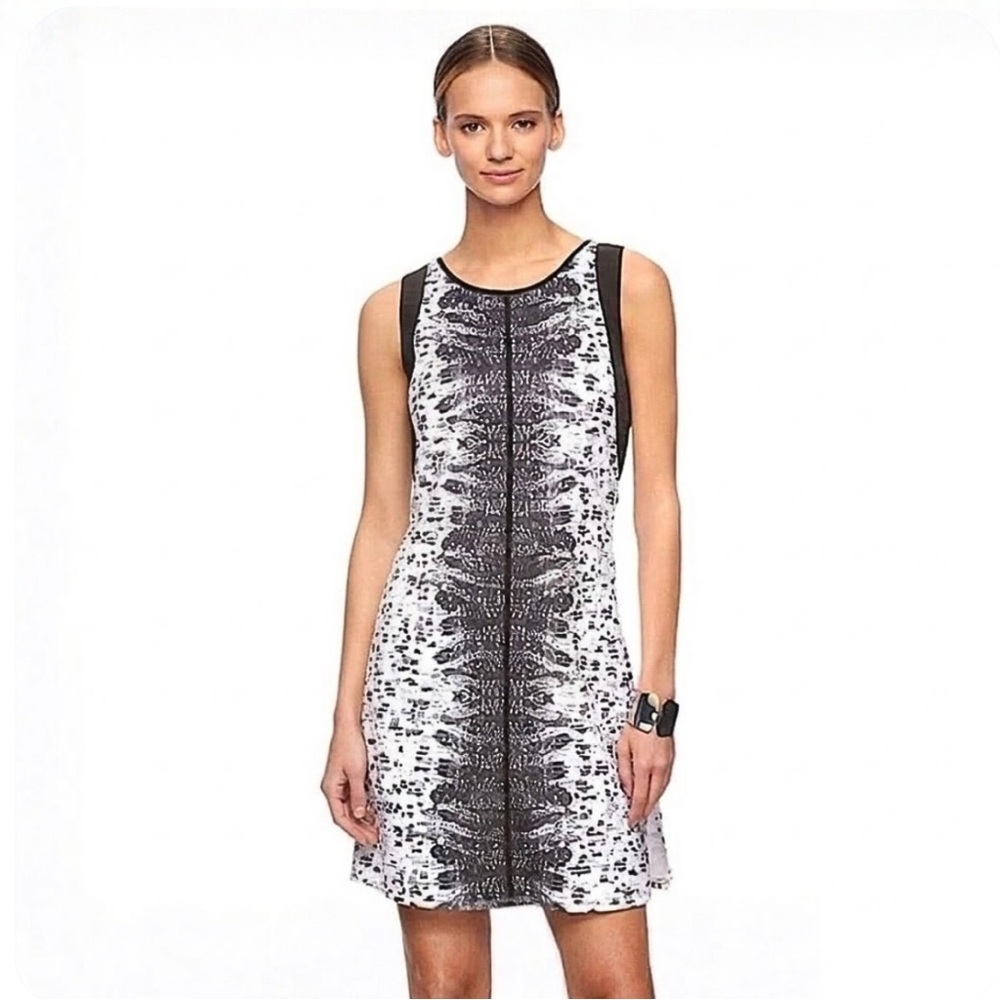 REED Black White Boa Sleeveless Sheath Dress Size Medium